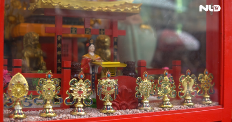 Lắc xin xăm hiện đại