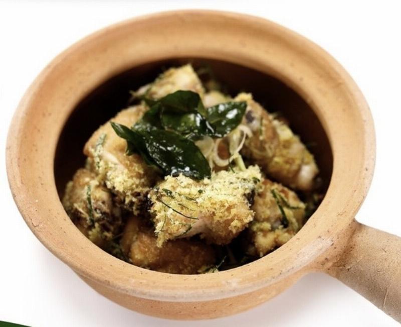 Gà Hấp Lá Chanh Thanh Mát