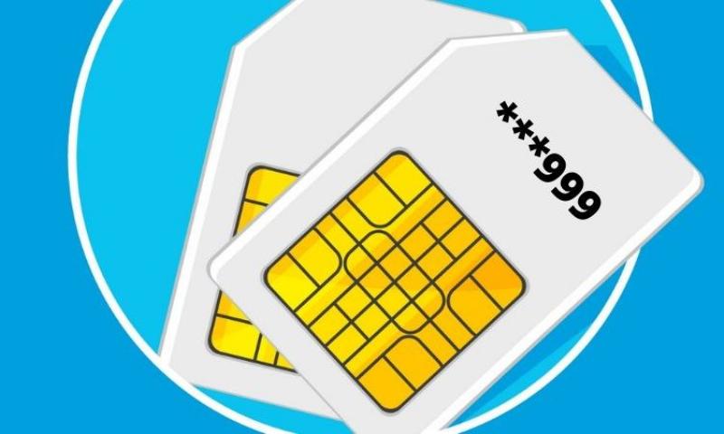 Hình ảnh minh họa CMND/CCCD và điện thoại, gợi ý việc cần chuẩn bị giấy tờ khi đến điểm giao dịch Vietnamobile gần nhất.
