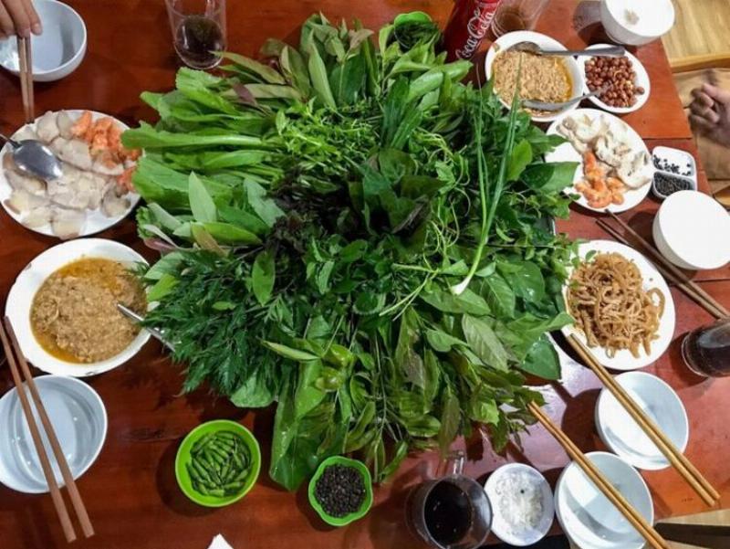 hinh-anh-cac-loai-la-va-nguyen-lieu-cho-mon-goi-la-kon-tum