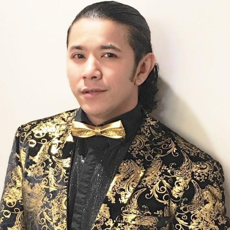 Kasim Hoàng Vũ Biểu Diễn Rock