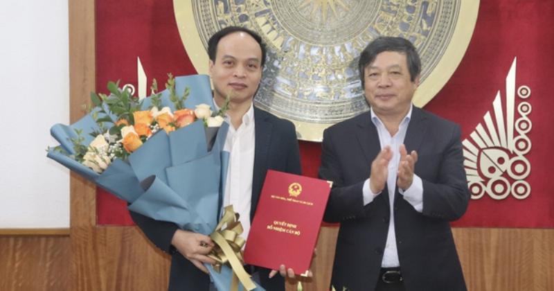 Lê Tuấn Biểu Diễn