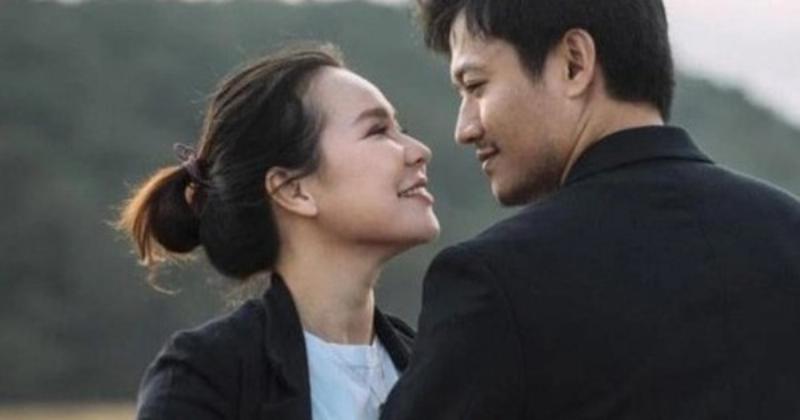 Nhậm Gia Luân và vợ Nhiếp Hoan cùng con trai, biểu tượng của gia đình hạnh phúc và kín tiếng giữa showbiz Trung Quốc.