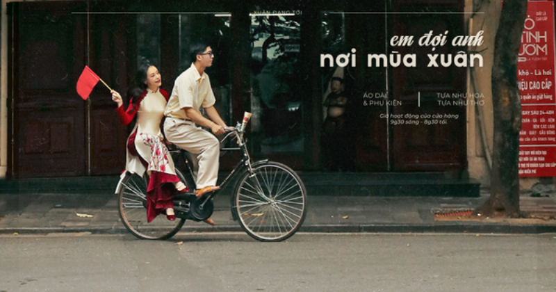 Phối áo bà ba nữ với chân váy