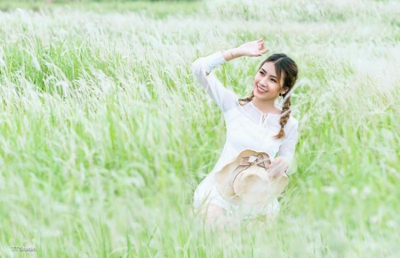 Tạo dáng chụp hình ngoại cảnh