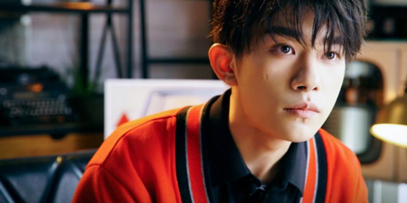 profile chi tiet dien vien ca si trung quoc, bao gom cac bai van danh gia su nghiep