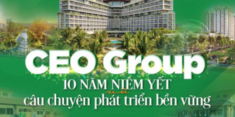 Hoàng Tử Thao trong trang phục lịch sự, thể hiện vai trò CEO và ông chủ công ty giải trí của mình.
