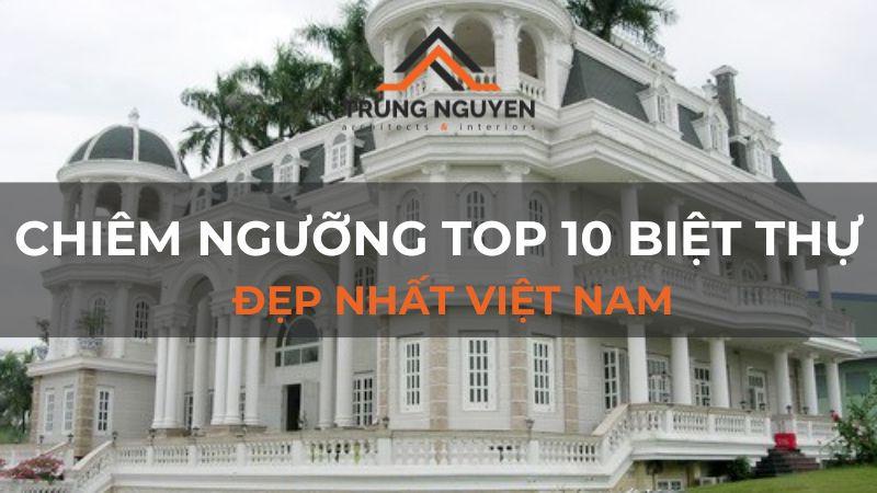 Cận cảnh chi tiết kiến trúc của một biệt thự dát vàng ở Cần Thơ, nhấn mạnh các họa tiết trang trí tinh xảo màu vàng, thể hiện sự sang trọng.