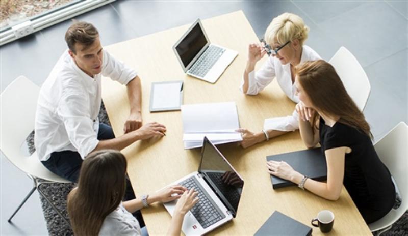 Thử thách và cơ hội của sao tam thai trong C-biz cạnh tranh