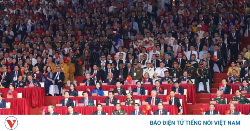 Biểu tượng tương lai rạng rỡ cho diễn viên Việt Hoa trên thị trường giải trí Trung Quốc